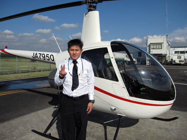 自家用ヘリコプターの操縦士実地試験に合格